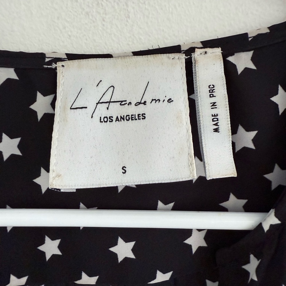 L'Academie Low Knot Star Print Bell Sleeve Blouse Small - Picture 6 of 8